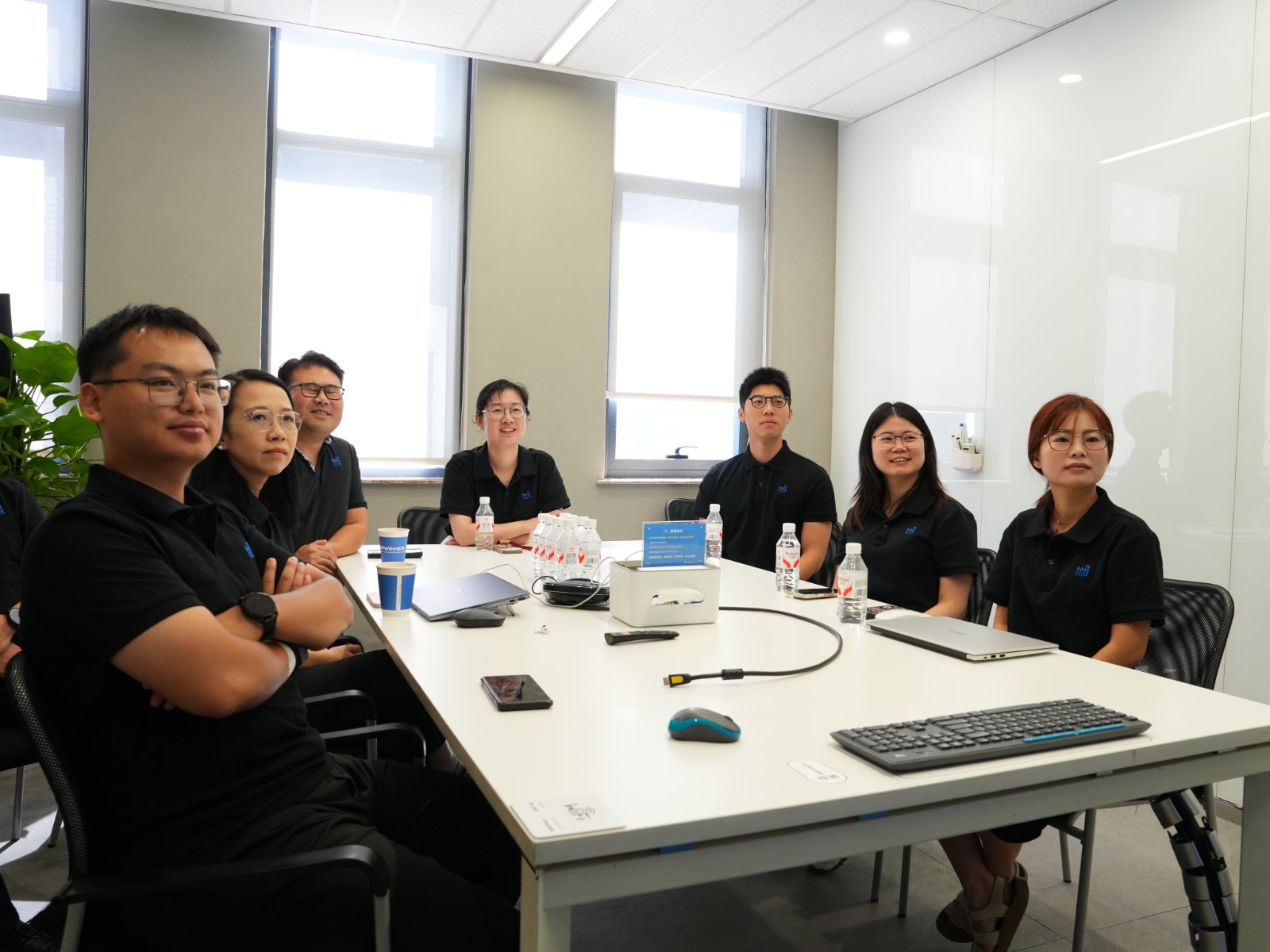 1756884068426862.jpg 1756884068426862.jpg